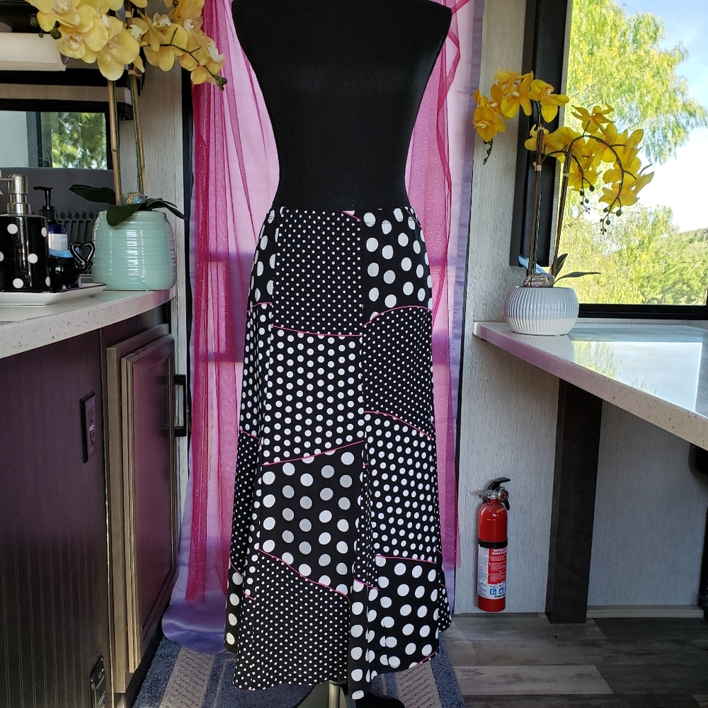 Elements Skirt 18/20